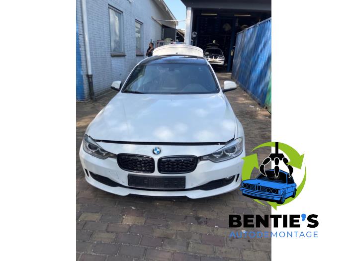 BMW 3 serie 316i 1.6 16V Sloopvoertuig (2013, Wit)