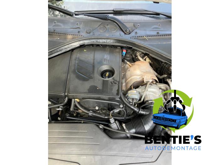 BMW 3 serie 316i 1.6 16V Sloopvoertuig (2013, Wit)