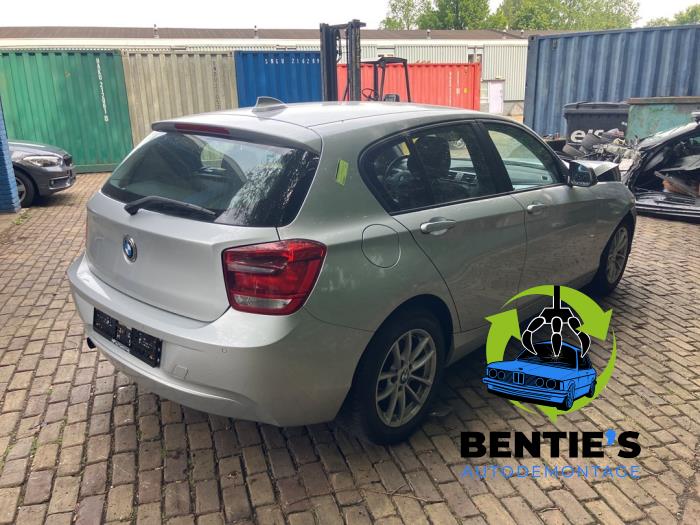 BMW 1 serie 114i 1.6 16V Sloopvoertuig (2013, Zilver)