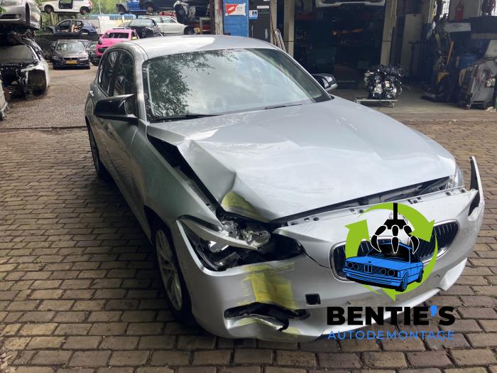 BMW 1 serie 114i 1.6 16V Sloopvoertuig (2013, Zilver)