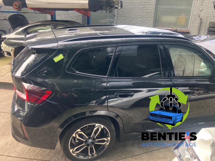 BMW X1 xDrive 25e 1.5 TwinPower Turbo 12V Sloopvoertuig (2024, Zwart)