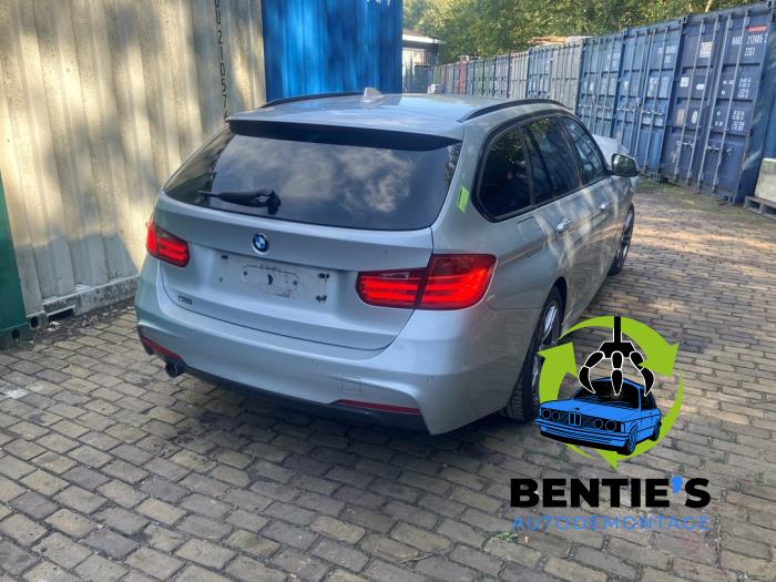 BMW 3 serie Touring 320d 2.0 16V Sloopvoertuig (2015, Grijs)