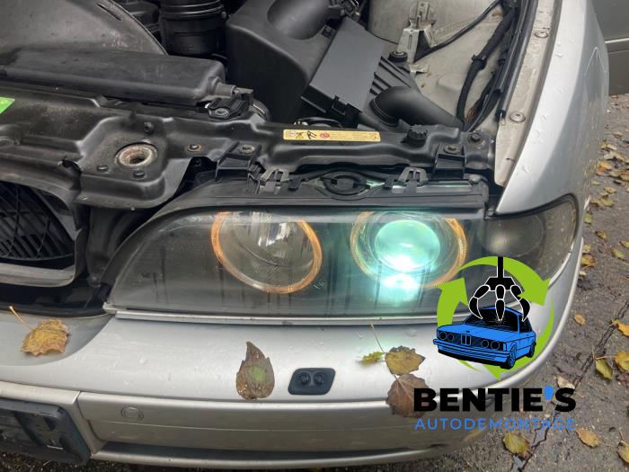 BMW 5 serie Touring 530i 24V Sloopvoertuig (2001, Grijs)