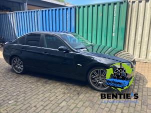 BMW 3 serie 318i 16V Sloopvoertuig (2008, Zwart)