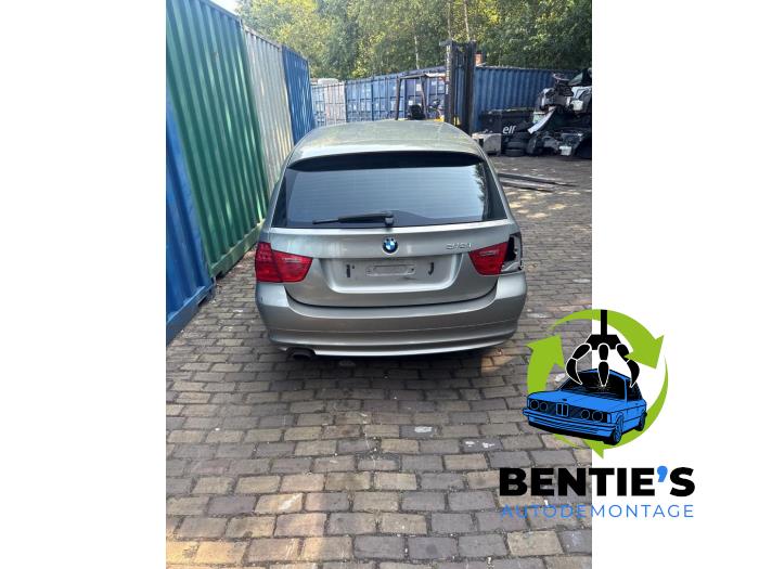 BMW 3 serie Touring 318i 16V Sloopvoertuig (2009, Bruin)