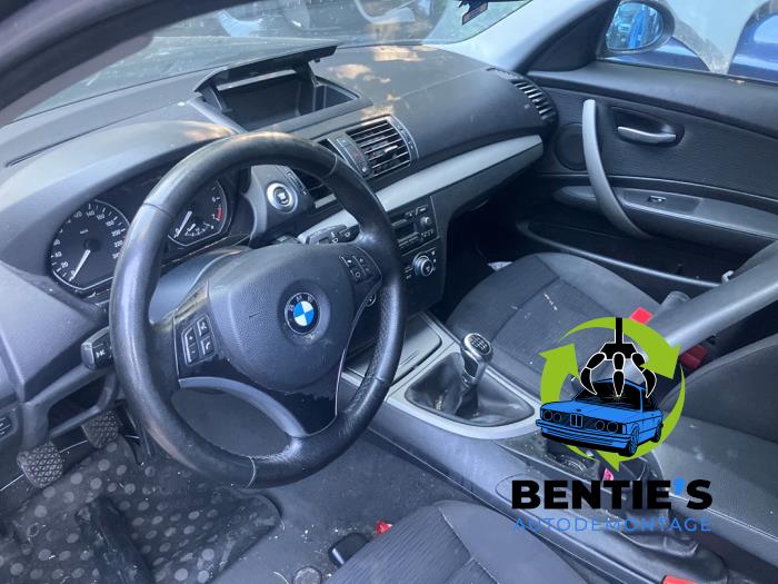 BMW 1 serie 116i 1.6 16V Sloopvoertuig (2007, Zwart)