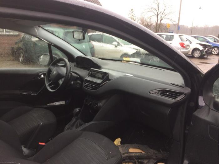 Peugeot 208 I 1.2 Vti 12V PureTech 82 Sloopvoertuig (2013, Blauw)