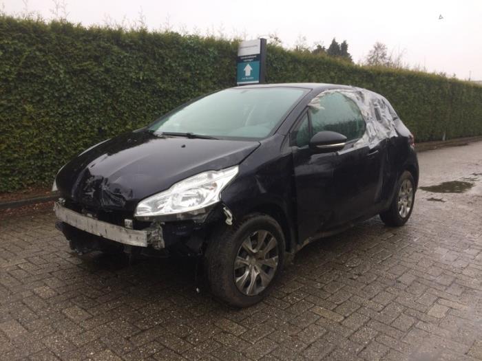 Peugeot 208 I 1.2 Vti 12V PureTech 82 Sloopvoertuig (2013, Blauw)