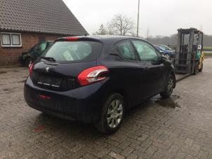 Peugeot 208 I 1.2 Vti 12V PureTech 82 Sloopvoertuig (2013, Blauw)