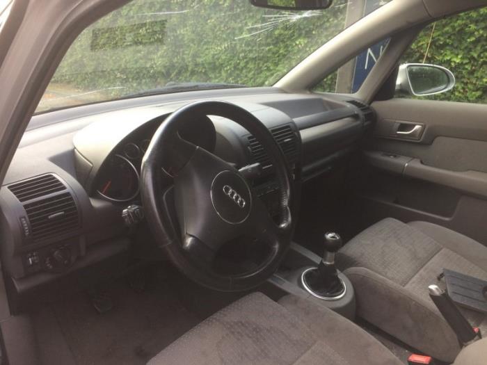 Audi A2 1.4 16V Sloopvoertuig (2000, Grijs)