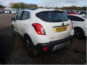 Opel Mokka/Mokka X 1.4 Turbo 16V 4x2 Sloopvoertuig (2014, Wit)