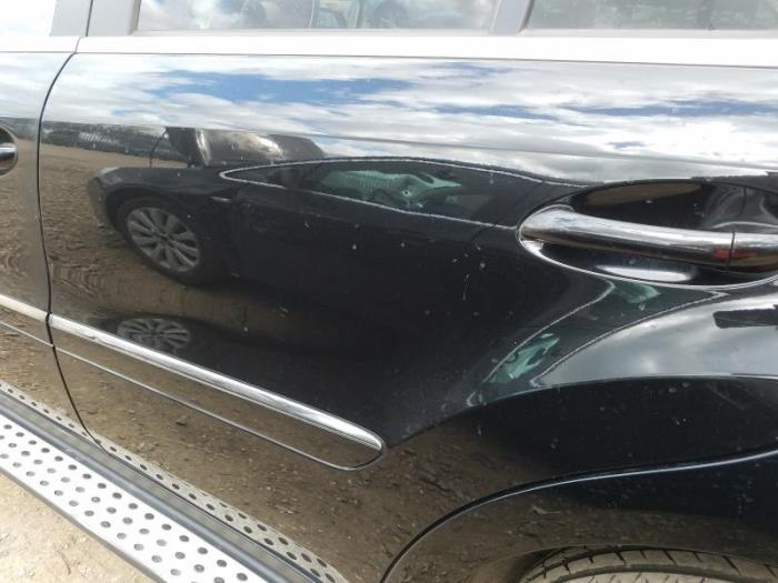 Mercedes ML II 3.0 ML-320 CDI 4-Matic V6 24V Sloopvoertuig (2010, Bruin)