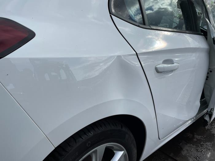 Opel Corsa F 1.2 Turbo 12V 100 Sloopvoertuig (2020, Wit)