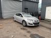 Opel Astra J 2.0 CDTI 16V 160 Ecotec Sloopvoertuig (2015, Zilvergrijs)