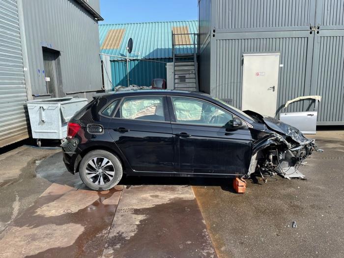 Volkswagen Polo VI 1.0 MPi 12V Sloopvoertuig (2018, Zwart)
