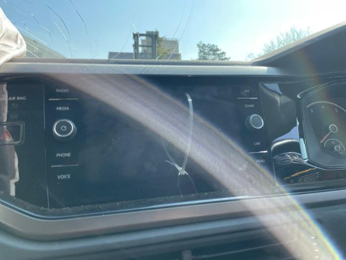 Volkswagen Polo VI 1.0 MPi 12V Sloopvoertuig (2018, Zwart)