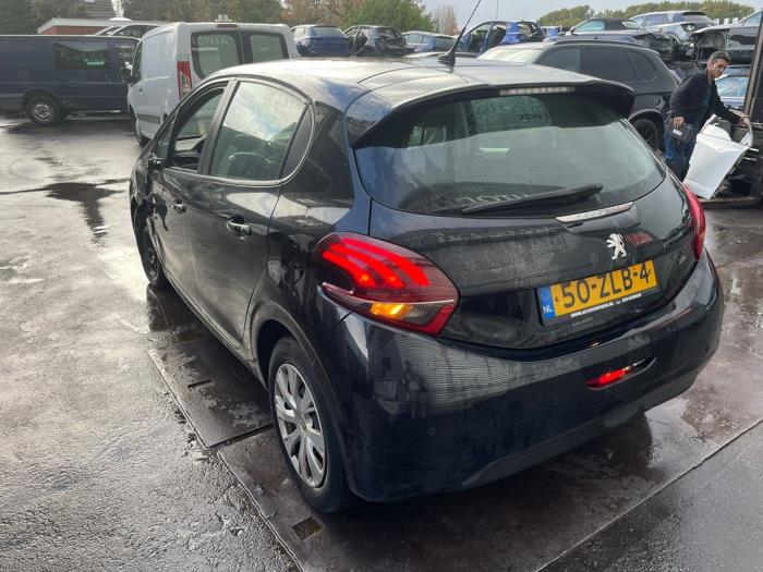 Peugeot 208 I 1.6 e-HDi FAP Sloopvoertuig (2012, Zwart)