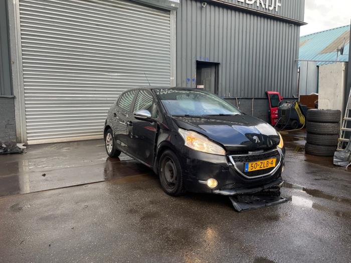 Peugeot 208 I 1.6 e-HDi FAP Sloopvoertuig (2012, Zwart)