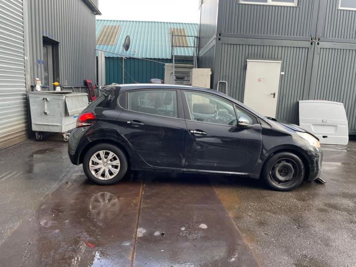 Peugeot 208 I 1.6 e-HDi FAP Sloopvoertuig (2012, Zwart)