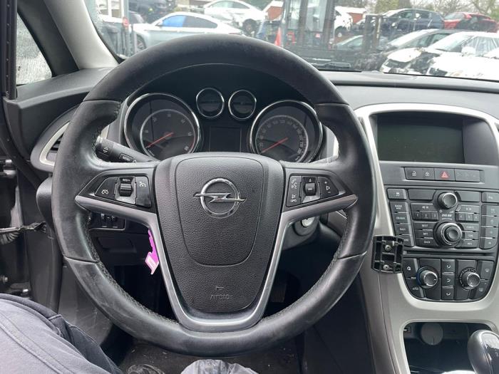 Opel Astra J Sports Tourer 1.7 CDTi 16V Sloopvoertuig (2011, Grijs)