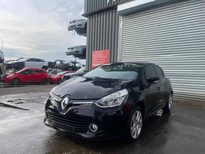 Renault Clio IV 0.9 Energy TCE 90 12V Sloopvoertuig (2013, Zwart)