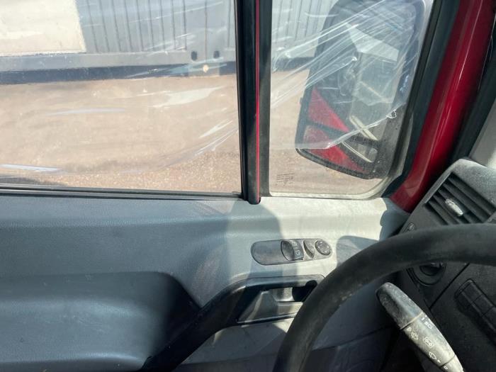 Mercedes Sprinter 3t 210 CDI 16V Sloopvoertuig (2010, Rood)