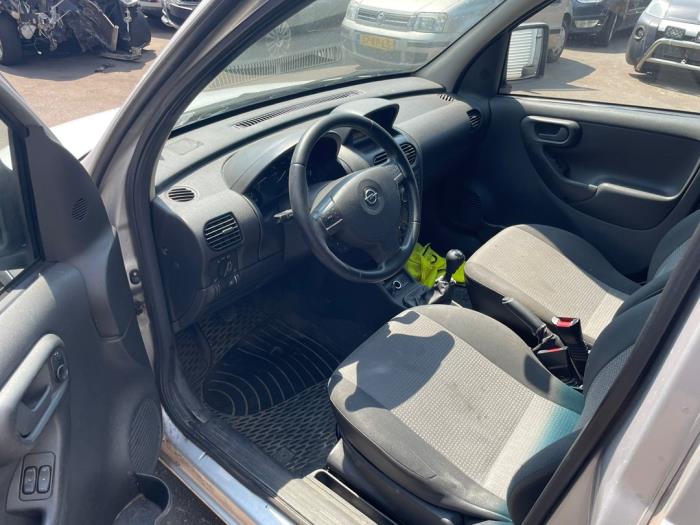 Opel Combo 1.3 CDTI 16V Sloopvoertuig (2010, Zilvergrijs)