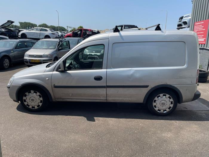 Opel Combo 1.3 CDTI 16V Sloopvoertuig (2010, Zilvergrijs)