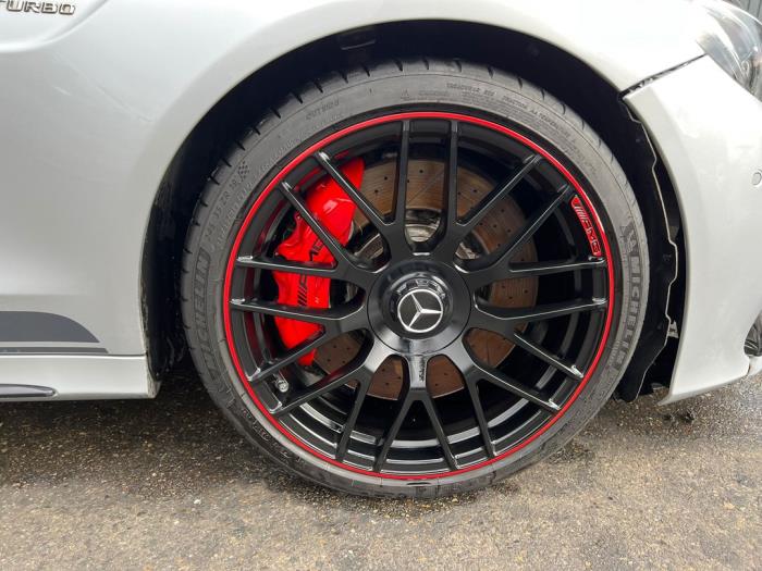 Mercedes C Estate AMG C-63 S,Edition 1 AMG 4.0 V8 Biturbo Sloopvoertuig (2016, Zilvergrijs)