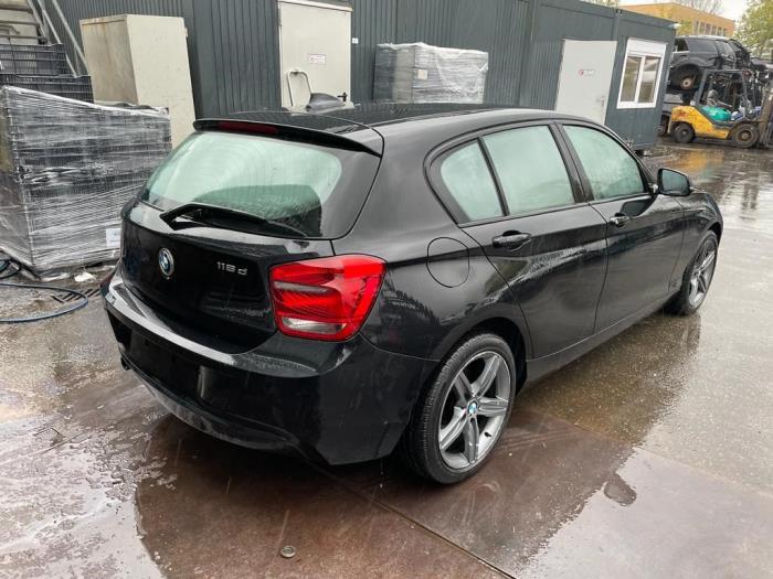 BMW 1 serie 116d 2.0 16V Sloopvoertuig (2011, Zwart)