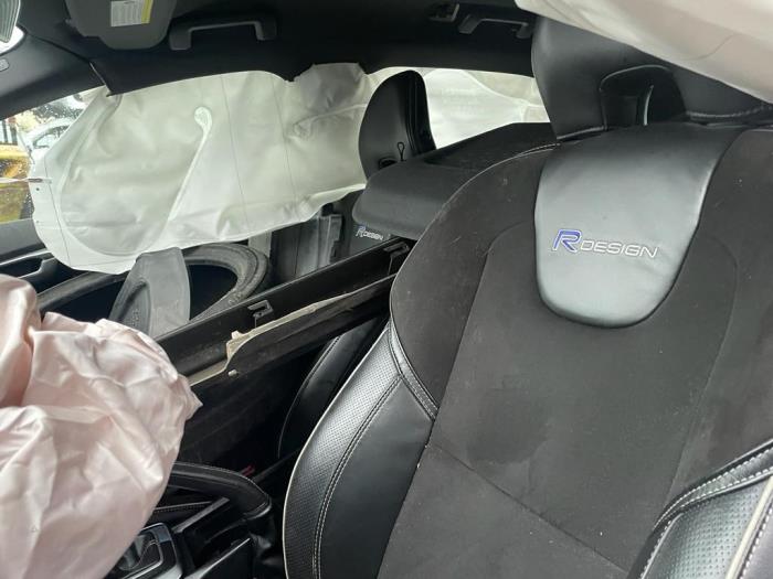 Volvo V40 1.6 D2 Sloopvoertuig (2013, Donker, Zilvergrijs)