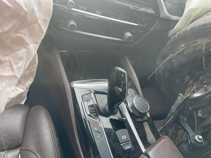 BMW 5 serie 530d xDrive 3.0 TwinPower Turbo 24V Sloopvoertuig (2017, Wit)