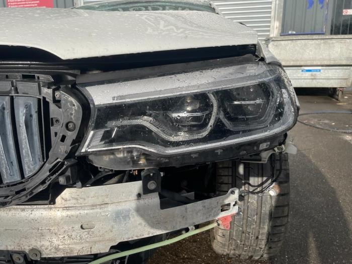 BMW 5 serie 530d xDrive 3.0 TwinPower Turbo 24V Sloopvoertuig (2017, Wit)