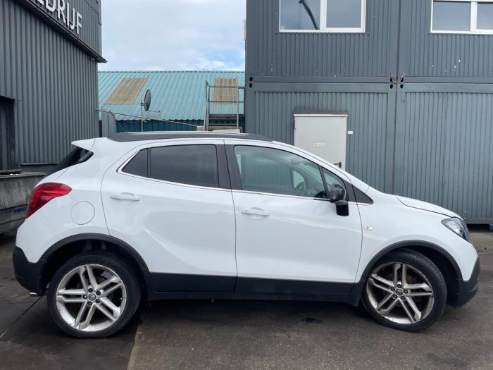 Opel Mokka/Mokka X 1.4 Turbo 16V 4x2 Sloopvoertuig (2015, Wit)