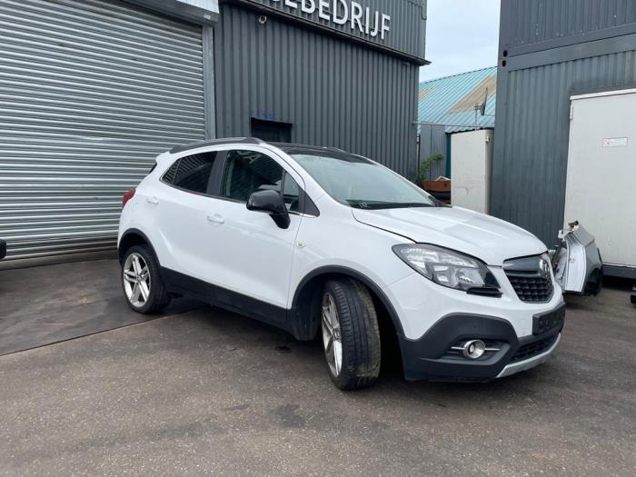 Opel Mokka/Mokka X 1.4 Turbo 16V 4x2 Sloopvoertuig (2015, Wit)