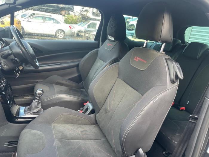 Citroen DS 3 1.2 12V PureTech 130 Sloopvoertuig (2017, Zwart)