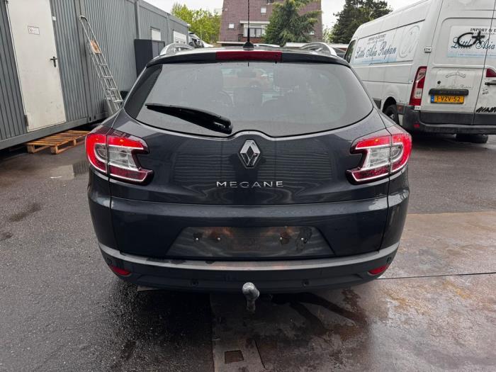 Renault Megane III Grandtour 1.4 16V TCe 130 Sloopvoertuig (2013, Donker, Zilvergrijs, Zwart)