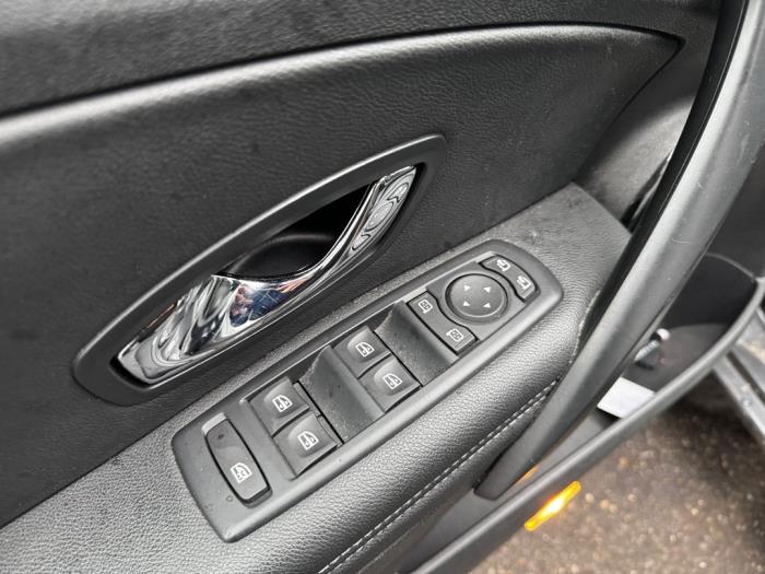 Renault Megane III Grandtour 1.4 16V TCe 130 Sloopvoertuig (2013, Donker, Zilvergrijs, Zwart)