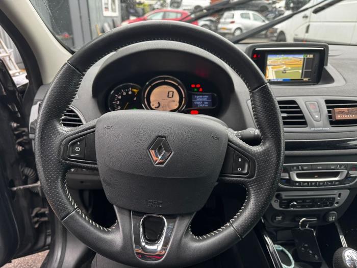 Renault Megane III Grandtour 1.4 16V TCe 130 Sloopvoertuig (2013, Donker, Zilvergrijs, Zwart)