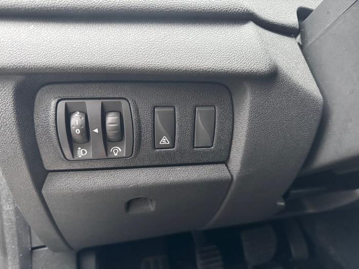 Renault Megane III Grandtour 1.4 16V TCe 130 Sloopvoertuig (2013, Donker, Zilvergrijs, Zwart)