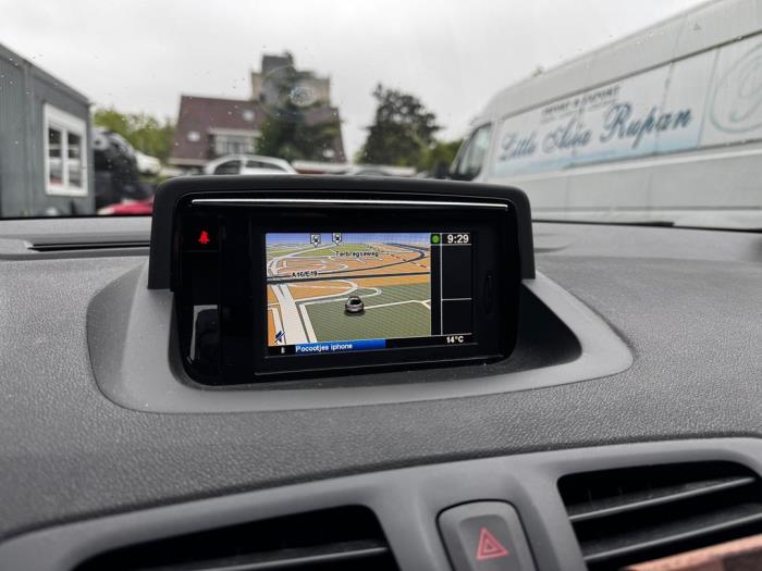 Renault Megane III Grandtour 1.4 16V TCe 130 Sloopvoertuig (2013, Donker, Zilvergrijs, Zwart)