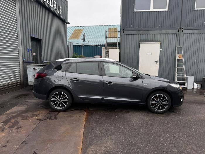 Renault Megane III Grandtour 1.4 16V TCe 130 Sloopvoertuig (2013, Donker, Zilvergrijs, Zwart)