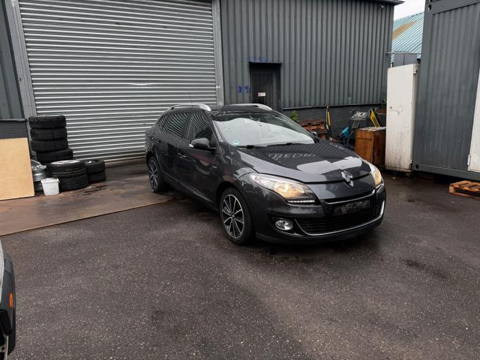 Renault Megane III Grandtour 1.4 16V TCe 130 Sloopvoertuig (2013, Donker, Zilvergrijs, Zwart)