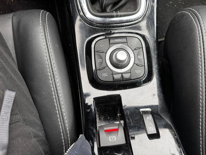 Renault Megane III Grandtour 1.4 16V TCe 130 Sloopvoertuig (2013, Donker, Zilvergrijs, Zwart)