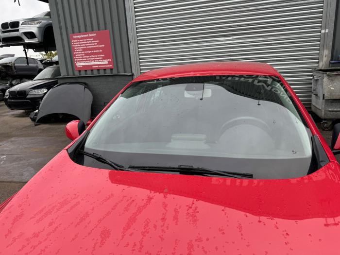 Renault Megane III Berline 1.5 dCi 90 Sloopvoertuig (2010, Rood)