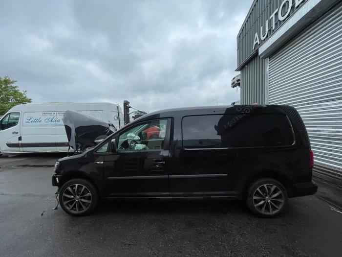 Volkswagen Caddy IV 2.0 TDI 102 Sloopvoertuig (2016, Donker, Zwart)