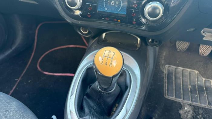 Nissan Juke 1.6 16V Sloopvoertuig (2011, Zwart)