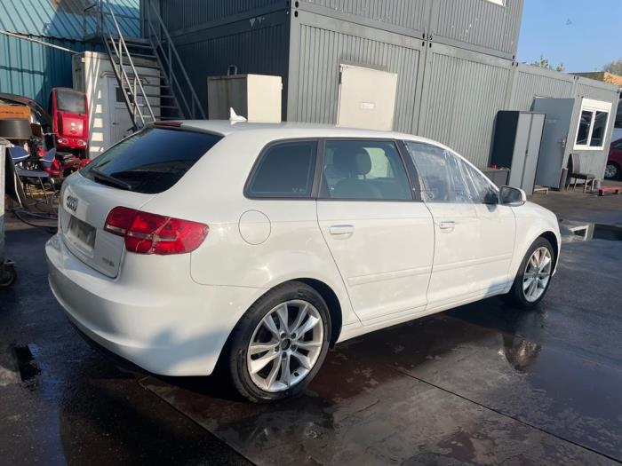 Audi A3 Sportback 1.2 TFSI Sloopvoertuig (2012, Wit)