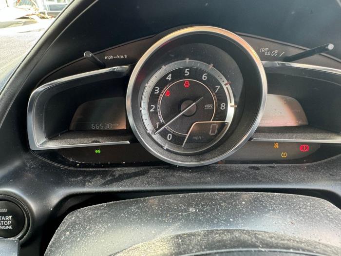 Mazda CX-3 2.0 SkyActiv-G 120 Sloopvoertuig (2017, Blauw)