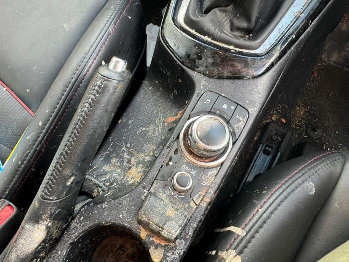 Mazda CX-3 2.0 SkyActiv-G 120 Sloopvoertuig (2017, Blauw)